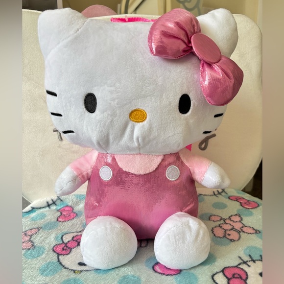 💘Hello Kitty Plush Backpack 💘 - Picture 2 of 9